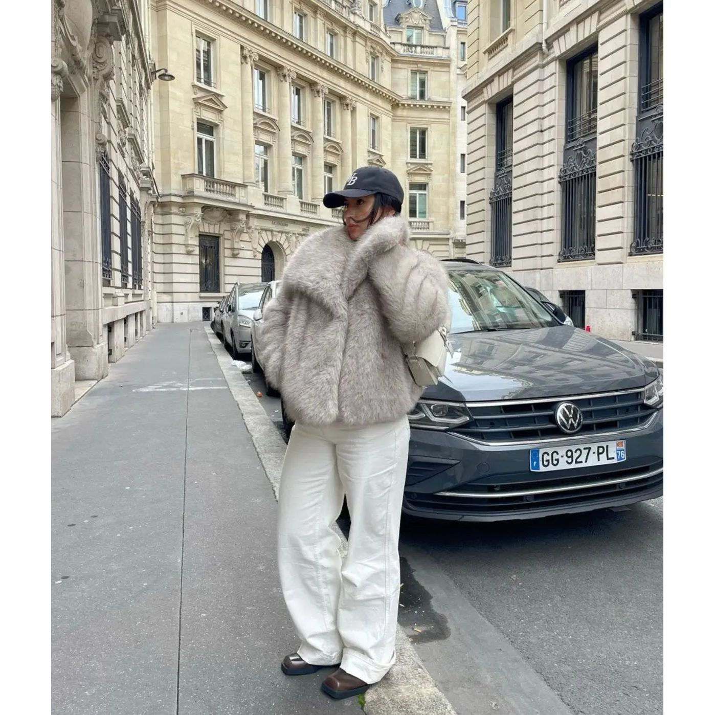 Chic Faux Fur Coat Women - Stylish, Cozy, Versatile Outerwear for Any Occasion