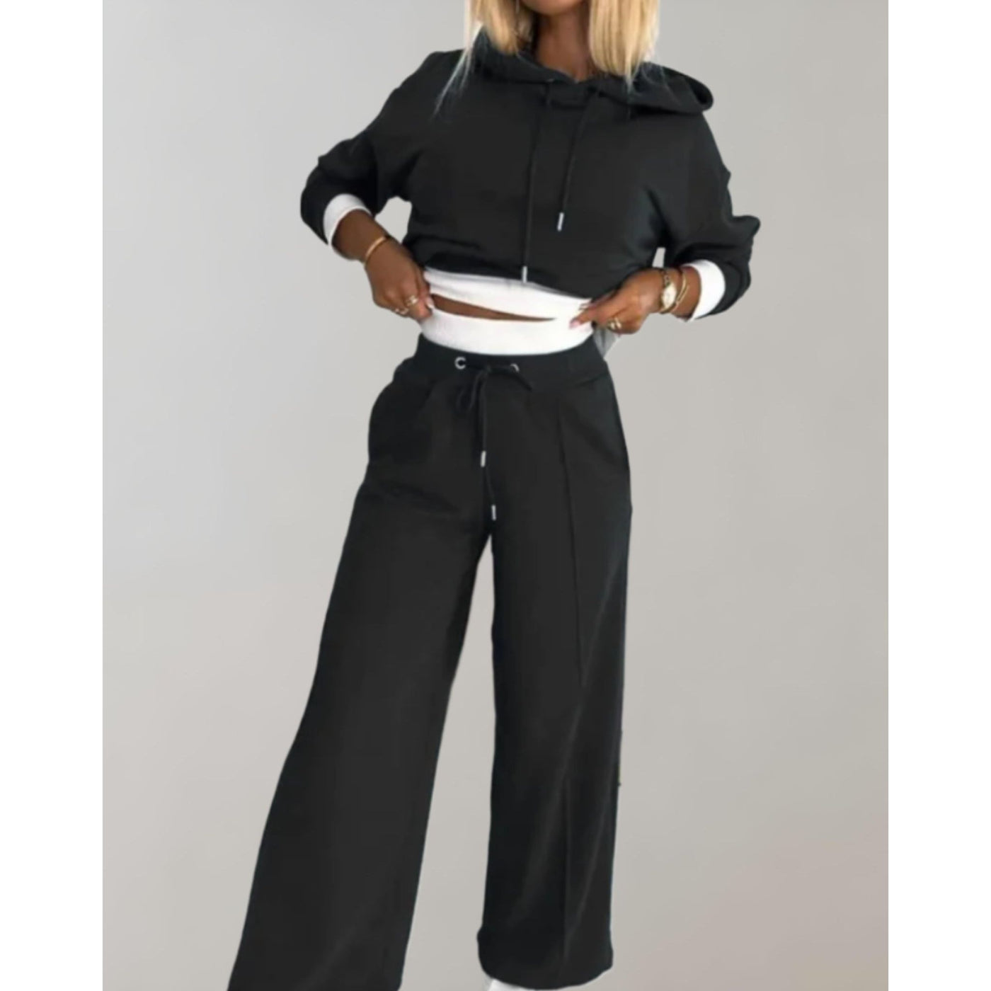 Chic Women's Tracksuit Set - 2-Piece Hoodie and Wide-Leg Trousers