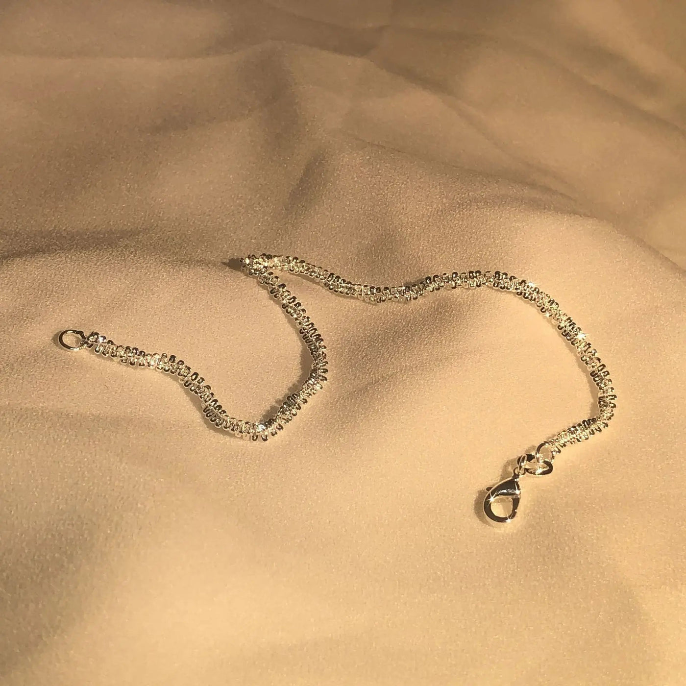 Minimalist Sterling Silver Bracelet for Women – Elegant Water-Inspired Design for Everyday Wear